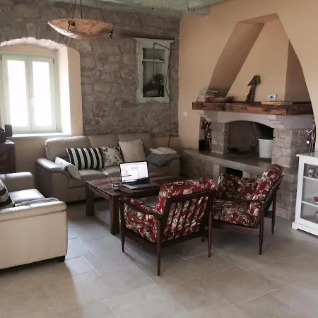 Bellevue Holiday home Vizinada